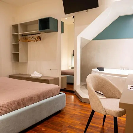 Central Apartment Taormina アパート タオルミーナ